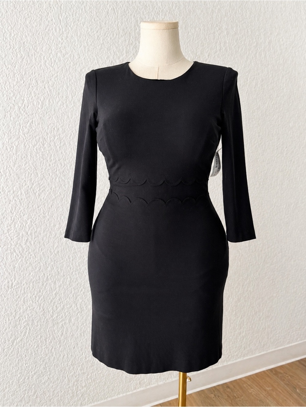Banana Republic Black Long-Sleeve Scallop-Waist Sheath Dress